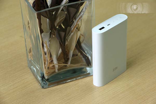 移动电源加wifi路由器