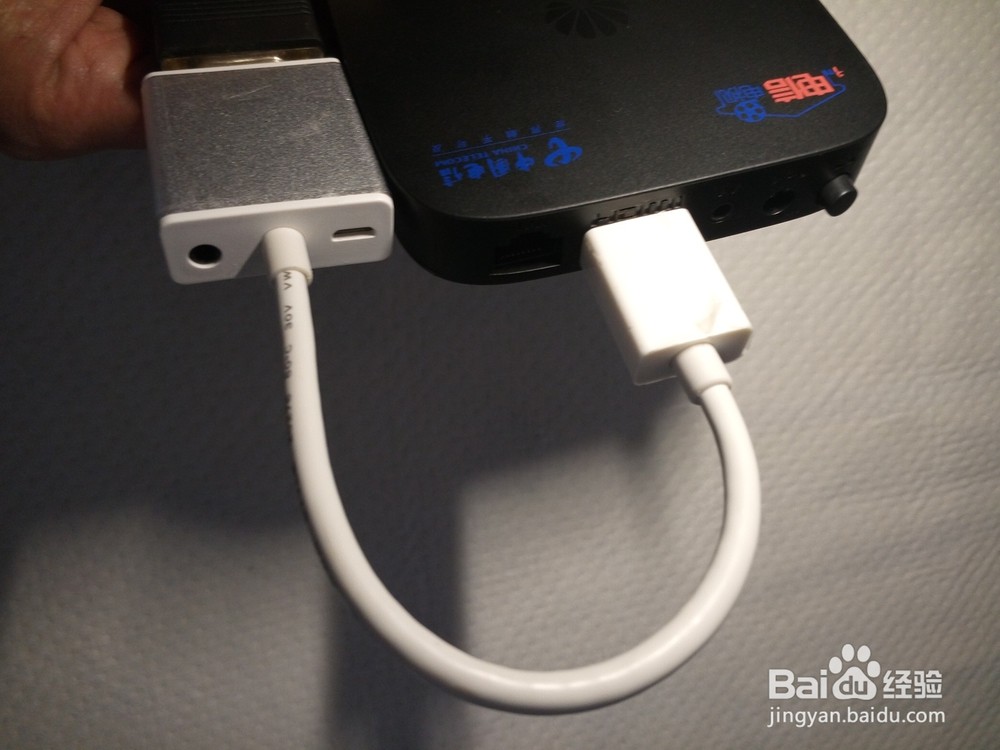 机顶盒如何连接台式电脑显示器和音响