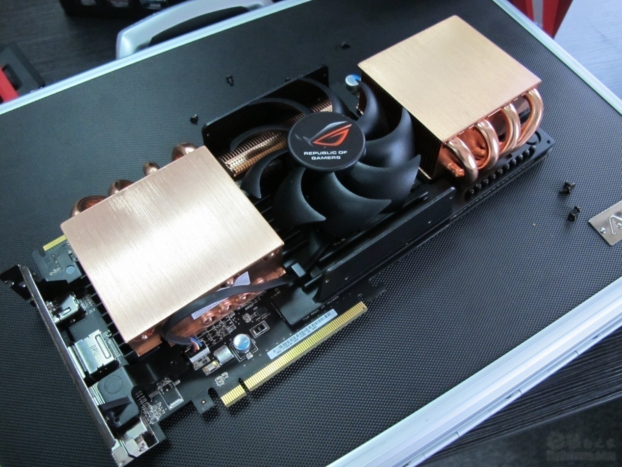 华硕a8s显卡升级_华硕a43升级显卡_华硕f8s升级显卡