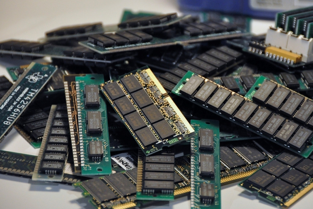 4G+8G内存能否构成双通道内存的小知识？