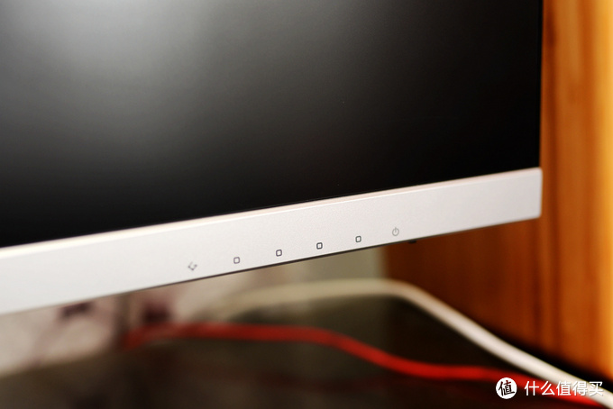可以和手机比窄，新入手优派超窄边框显示器：ViewSonic 优派 液晶显示器
