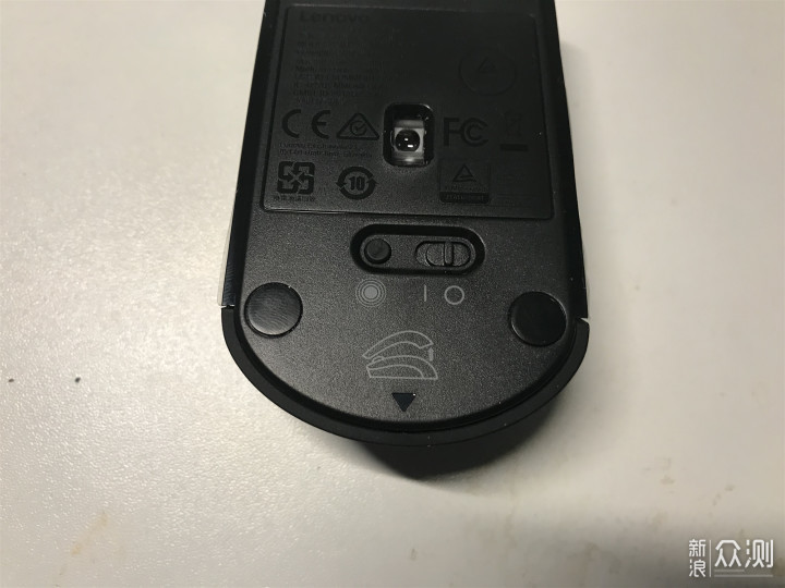 ThinkPad无线蓝光鼠标晒单：依旧是熟悉的味道_新浪众测