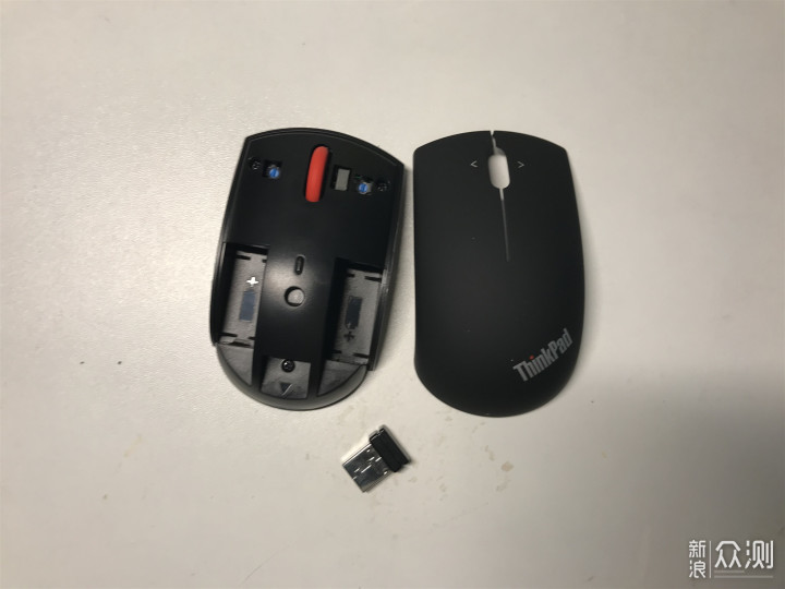 ThinkPad无线蓝光鼠标晒单：依旧是熟悉的味道_新浪众测