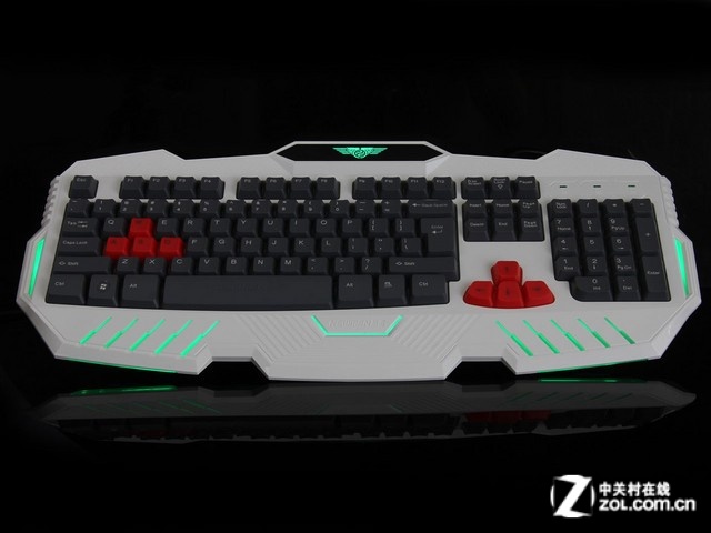 高性价比 新贵倾城之恋810游戏套装评测 