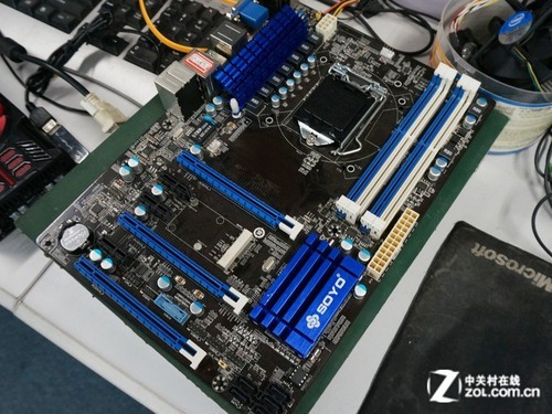 6显卡全开挖矿编辑教你组建比特币机