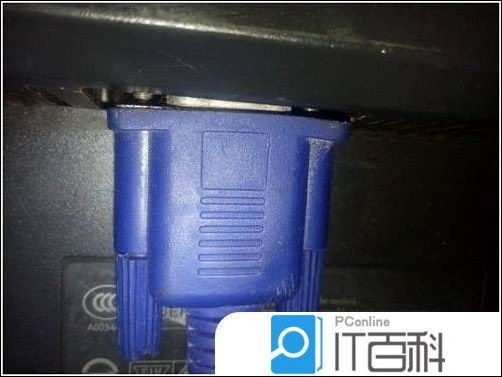 w8笔记本连接显示器