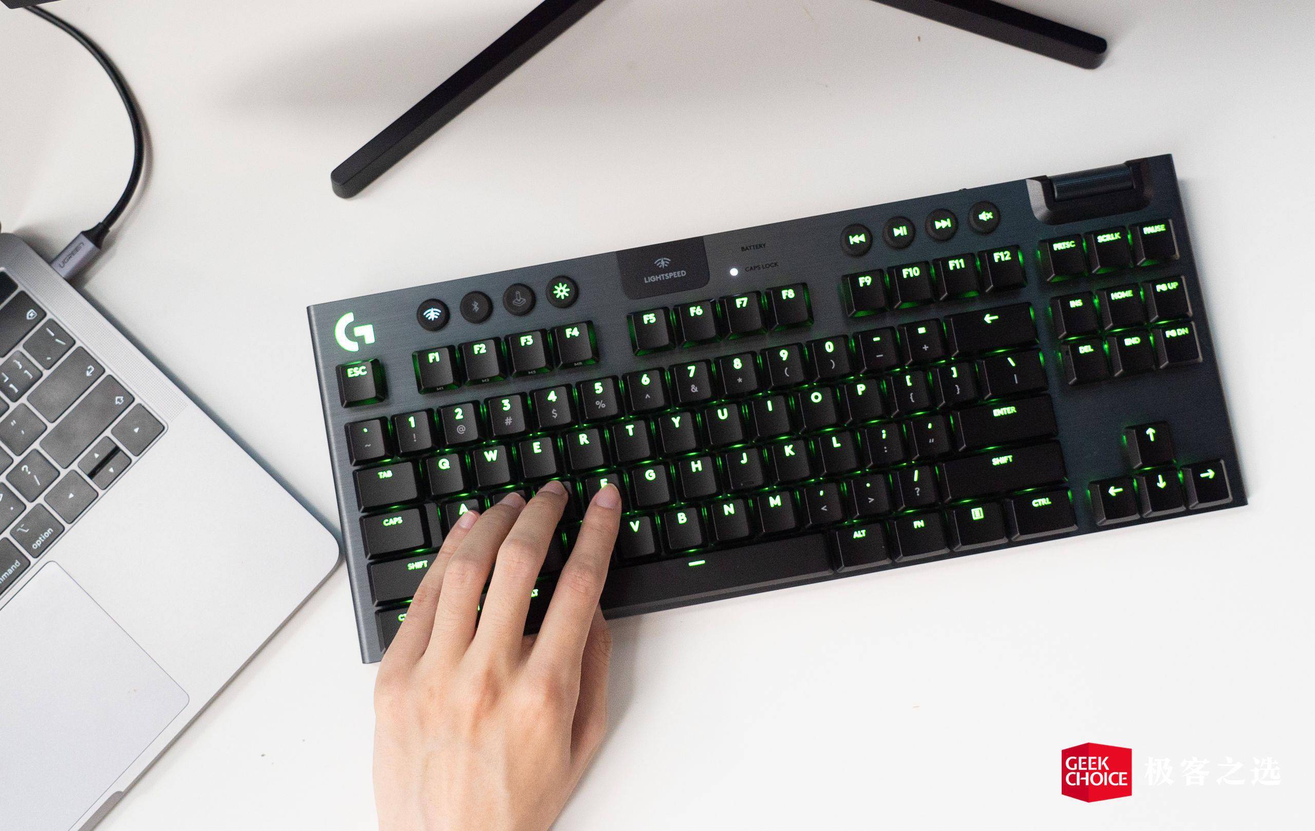 机械键盘各种轴的区别_机械键盘轴区别_机械键盘 轴 区别