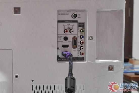 震撼3D影院效果 索尼头戴式3D显示器测评