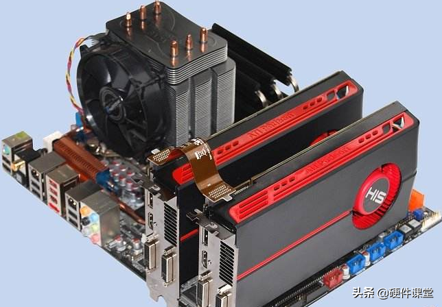 斗鱼大主播用两个2080ti,“显卡交火”