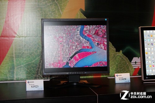 四大系列合力 艺卓发布新品显示器 
