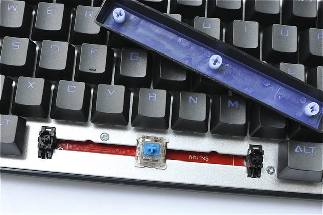 灵逸黑寡妇键盘有驱动