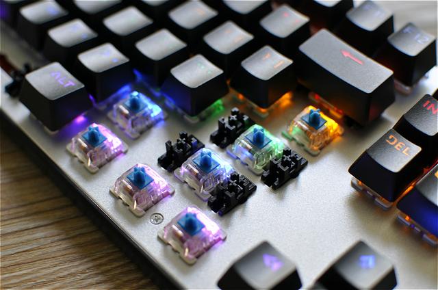 灵逸黑寡妇键盘有驱动