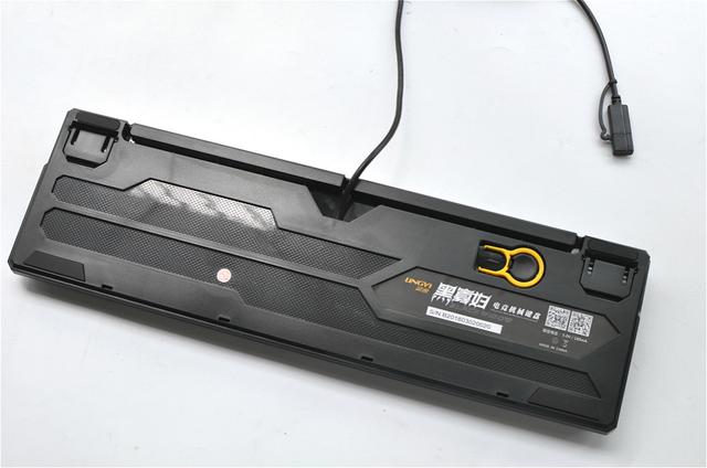 灵逸黑寡妇键盘有驱动