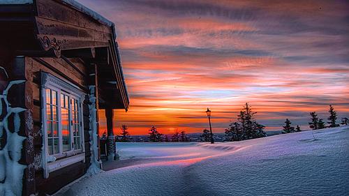 看电视用广电网络好还是用网络宽带好也要看你