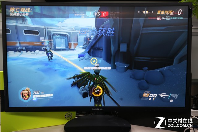 144Hz+1ms响应 三星1800R电竞曲面评测 