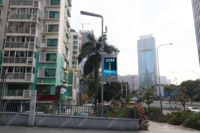 高清显示器场景广告