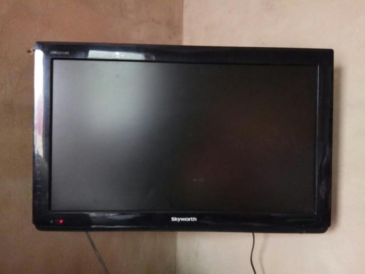 笔记本接hdmi没声音_笔记本外接显示器hdmi_笔记本vga接大屏幕投影仪 vga转hdmi接口