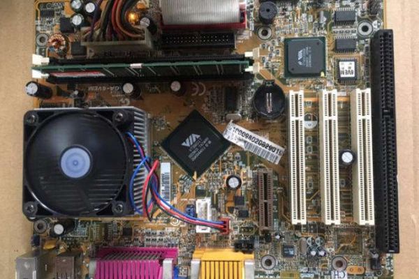 固态硬盘如何安装_固态硬盘安装在哪里好_win8固态硬盘怎么安装