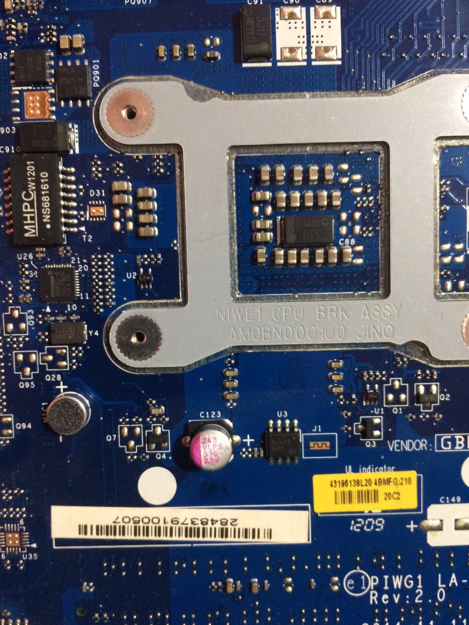 主板数字供电_主板供电不稳_主板供电不足的迹象