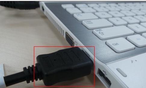 笔记本有hdmi接口怎么连接显示器