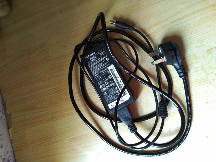 笔记本闪屏接鼠标不好_接光端机上闪屏_笔记本外接显示器闪屏