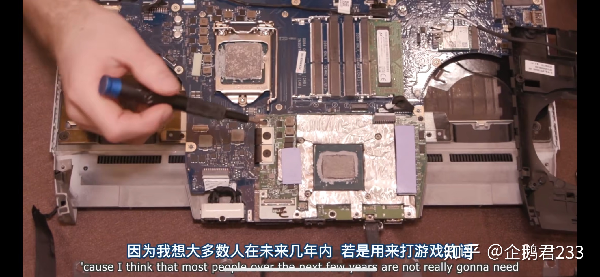 B站LinusTechTips传送门：/lbx0YY花上20-50k买上这么一个充满信仰力的本子