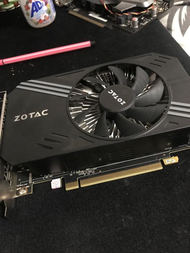 魔改君评测：堆料王华硕57501G赛车版