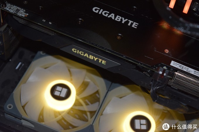 一键轻松超频，技嘉RTX 2060 SUPER GAMING OC 3X显卡装机评测