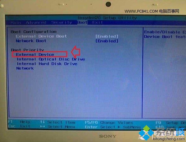 按F5键设置Extermal Device项目为第一启动项