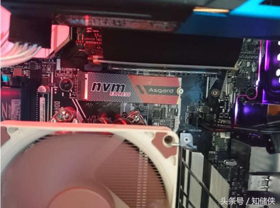 NVMe固态硬盘速度狂跌，都是缓存策略惹的祸