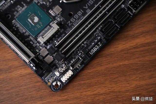 主板usb跳线接法_p8h61主板上的 usb 跳线_主板usb跳线接法