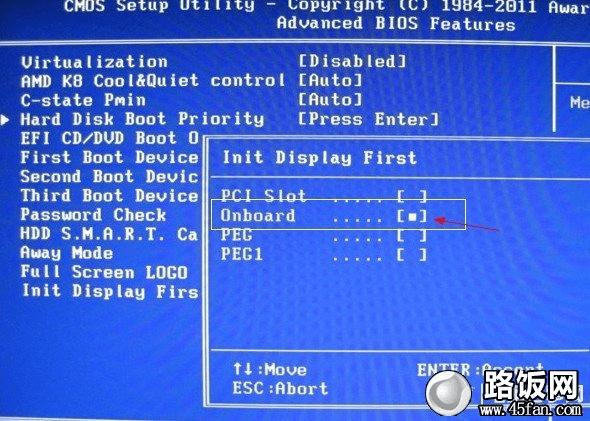 设置Init Display First为主板