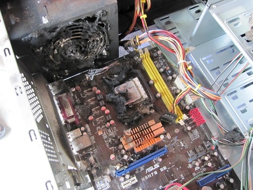 主板短路会怎样_主板短路_主板短路