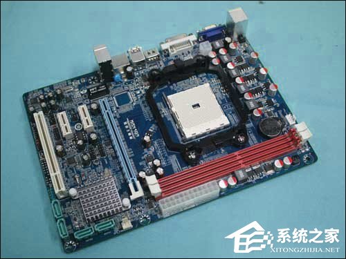 主板短路有什么属片将主板上的开关引脚短路，但仍然没有移动。我卸下了电源，并用作者的良好电源替换了它，但故障仍然存在。</p><p>从机箱中卸下主板，卸下内存和CPU，然后使用“主板诊断卡”进行诊断。将“诊断卡”插入主板的扩展槽中以打开主板电源，但是“诊断卡”上没有任何反应。决定在主板上加电。主电源插头上的带扣的侧面有一条绿色的电线（其中一些是灰色的）。用黑色导线将其短接，将其接通电源。找到连接到主板背面绿色线的引脚，然后用镊子将其与黑色线旁边的引脚短路。打开电源时，“诊断卡”上的电源指示灯闪烁。乍一看，似乎是主板上的短路导致电源保护设备运行。</p><p>但是，在哪里可以找到这么大的主板和那么多的组件？由于存在短路，因此它的上层应该很热，并迅速连续不断地连接两个引脚。数十次之后，我开始触摸电源插头附近主板上的组件，发属设备“交谈”主板组件。<strong>主板短路</strong>时，<strong>主板短路</strong>后会重新启动，严重时会损坏硬件。</p>
					<p><br />本文来自<a rel="home" href="http://www.pc-fly.com/" target="_blank">电脑杂谈</a>，转载请注明本文网址：<br />http://www.pc-fly.com/a/shoujiruanjian/article-371849-1.html</p>
				</div>
				<ul class="page"></ul>
				<div class="arc_textad" style=