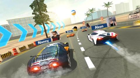 三个显示器赛车游戏机_三星手机赛车游戏是什么游戏_qq游戏多开器登陆器