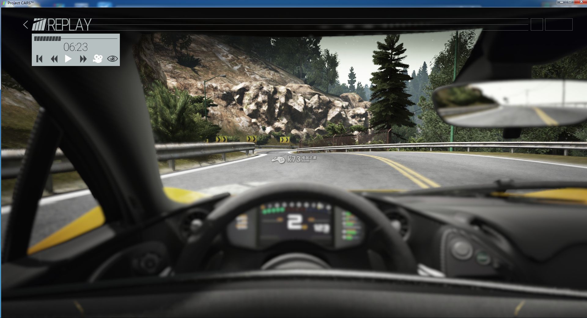 qq游戏多开器登陆器_三个显示器赛车游戏机_三星手机赛车游戏是什么游戏