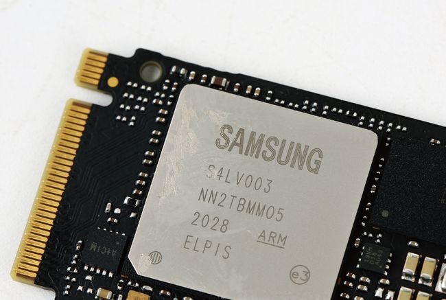 比起移动固态硬盘三星FITPlus闪存盘详细详细评测