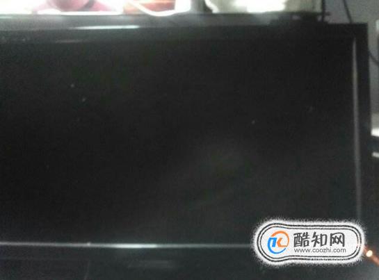 电脑已经开机了，显示器不显示怎么办？