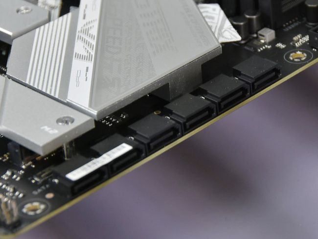 ddr3主板装ddr4内存_ddr3内存插ddr4主板_ddr3插槽可以插ddr4吗