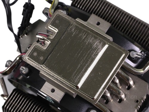 cpu水冷正常温度_水冷 cpu 温度高_主板温度比cpu高