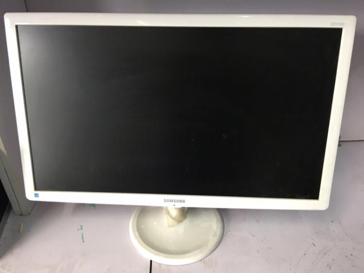 22寸显示器一般多少钱_一般台式机显示是半高显卡还是全高显卡_10寸上网本 屏幕显示不全 yy