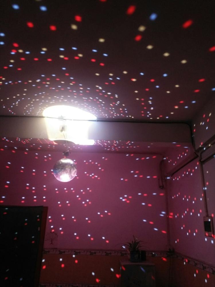 反光玻璃贴膜_玻璃显示器反光_怎样防止玻璃反光