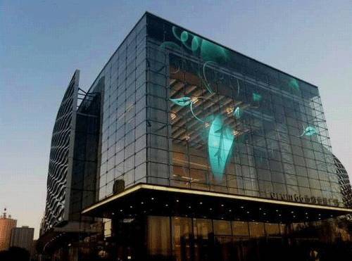 单向反光玻璃贴膜_显示器玻璃反光怎么办_玻璃显示器反光