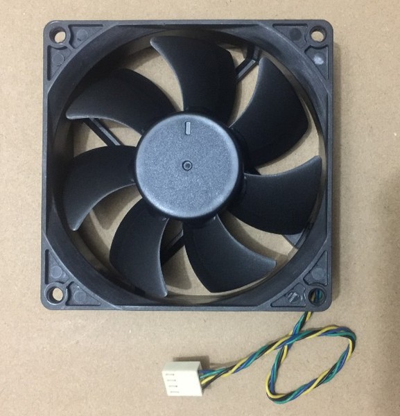 机箱风扇安装_cpu风扇和机箱风扇_cpu风扇不转显卡风扇转