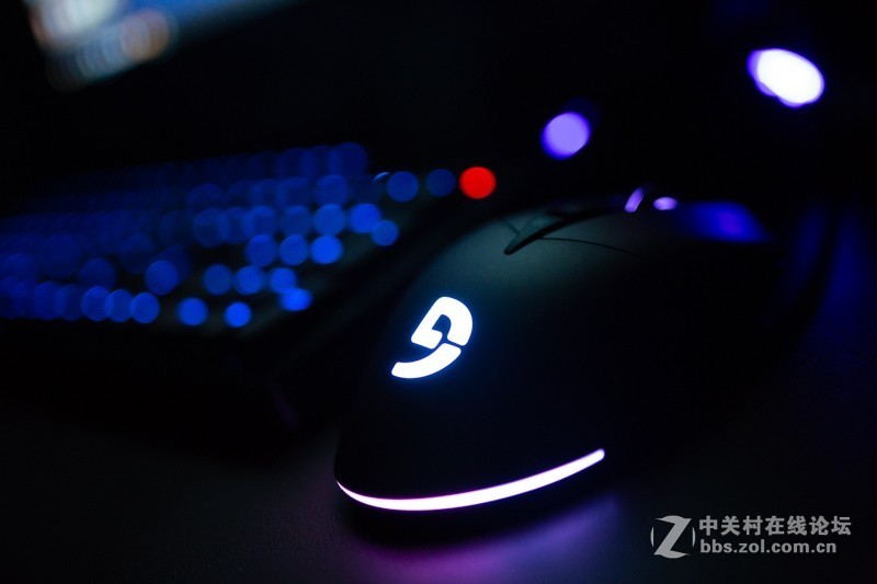 这次全面针对高端网吧！富勒G95游戏鼠标上手体验