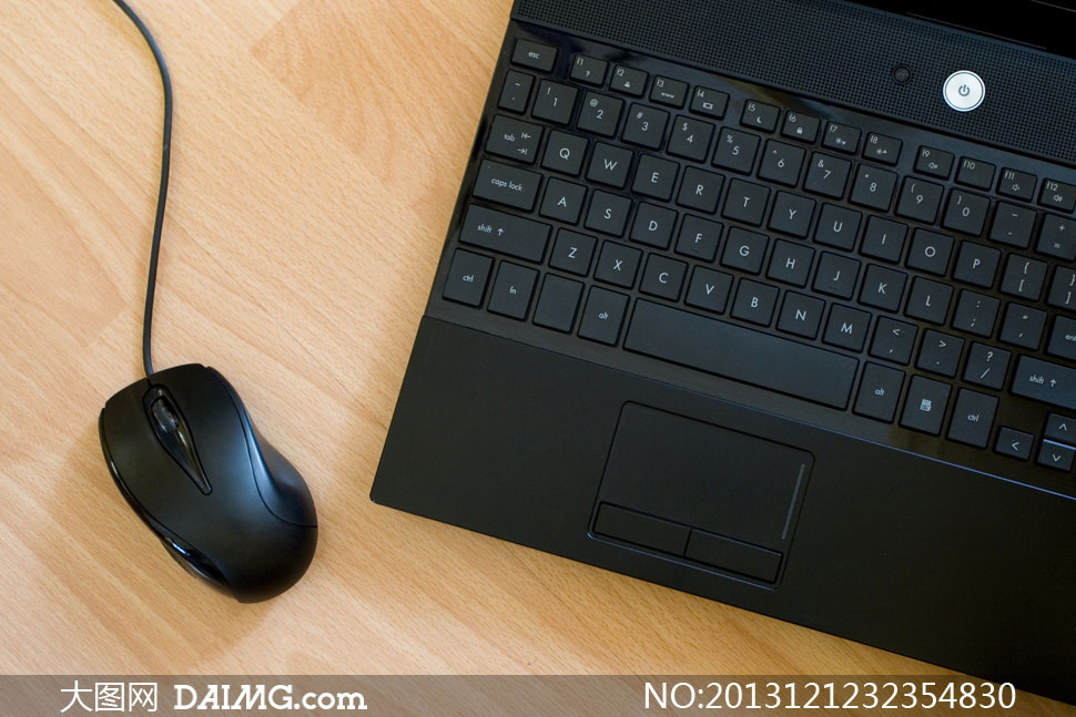 鼠标插笔记本没反应_笔记本插上鼠标没反应_u盘插上只响但没反应