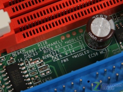 自主DIY不发愁 机箱接口连接主板技巧 