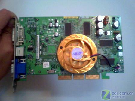 华硕上网本拆键盘_华硕上网本拆键盘_索尼上网本 键盘