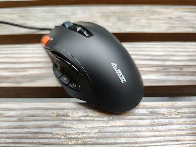 宏鼠标英雄联盟