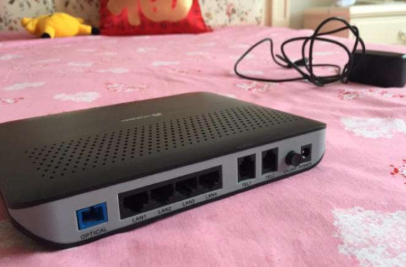 光猫 路由器 区别